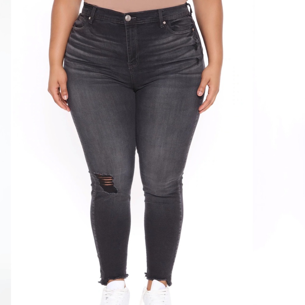 Brand new fashion nova jeans size 11